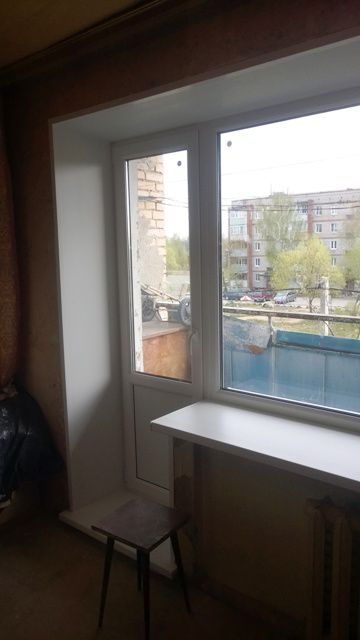 balkonnyy-blok-kompaniya-okna-i-dveri